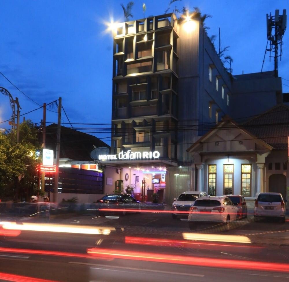 Hotel Dafam Rio Bandung Exterior photo
